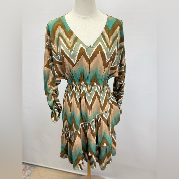 ARIAT Teal & Brown Chevron Tiered Long Sleeve mini Dress size S - Picture 9 of 13